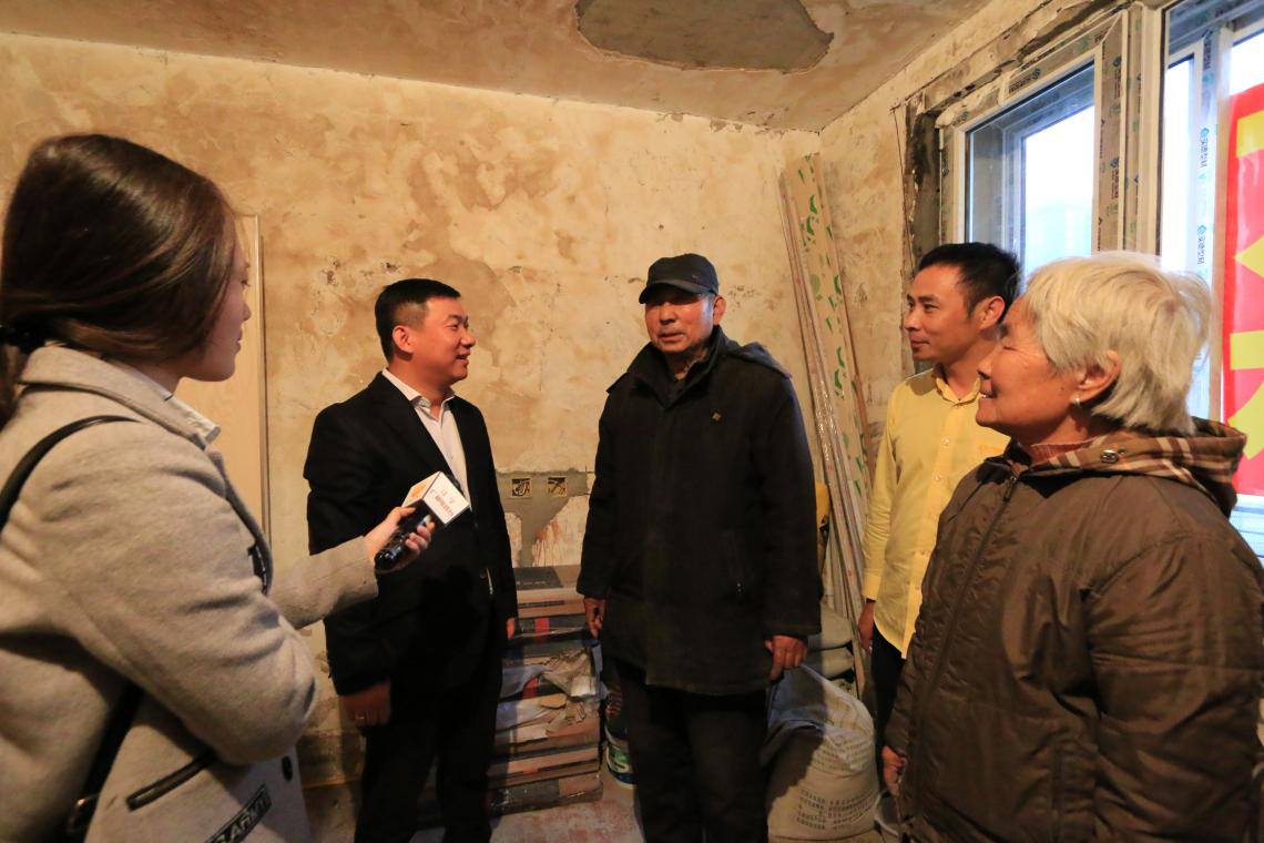 �����b����M(f��i)�����ܻ��(z��i)��Ԭ�������¼�