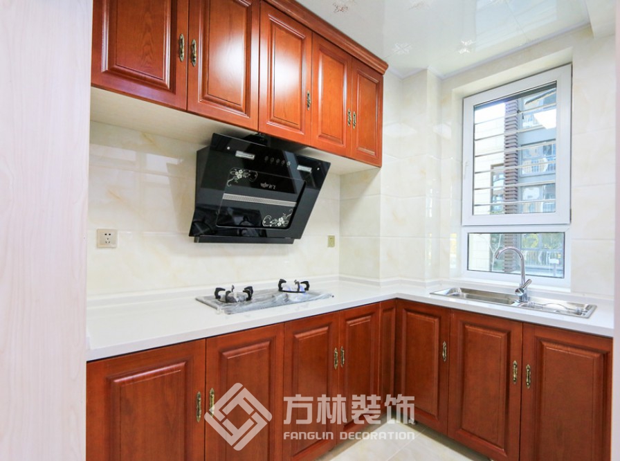 首創(chuàng)國(guó)際城裝修實(shí)景案例-方林裝飾