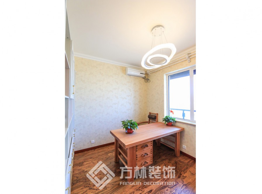 陽(yáng)光100果嶺公館裝修實(shí)景案例-方林裝飾