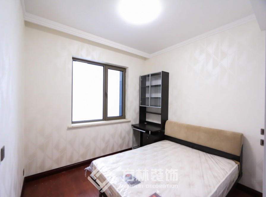 奕聰花園裝修實(shí)景案例-方林裝飾