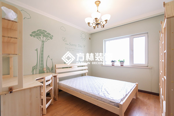 ���Խ���ǅR�{(l��n)�����҃ɏdһ�l(w��i)120ƽ�b�ތ����D