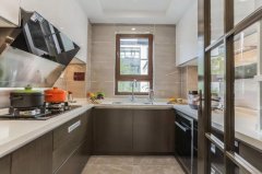 ���(y��ng)�����ܵ�����b�ކ��B